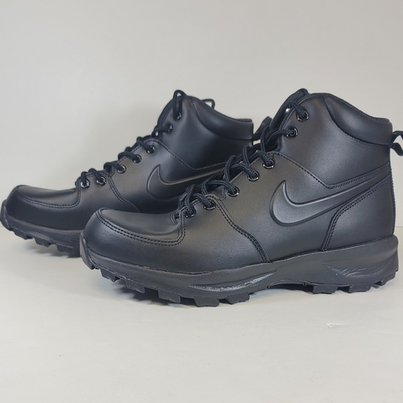 Nike Manoa Leather Boot Triple Black Water Resistant Winter Boot Mens Multi Size - Picture 2 of 10